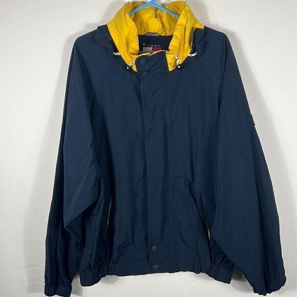 🔥🔥 Vintage TOMMY HILFIGER Nylon Hooded Yacht Jacket Navy/Yellow - Sz 2XL - EUC - Picture 1 of 12